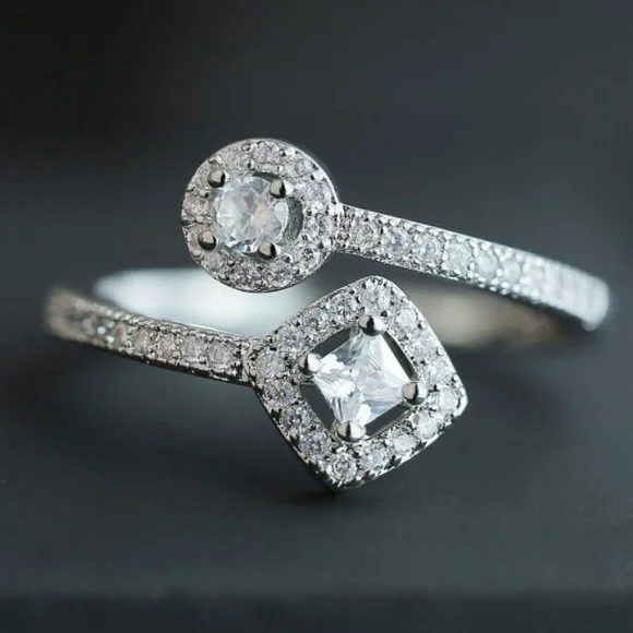 NEW NATURAL WHITE SAPPHIRE 925 STAMPED SILVER RING SIZE 8 ONLY - Picture 2 of 5